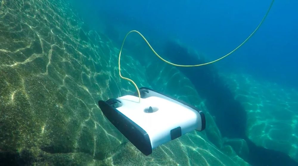 На самую глубину с плавающим дроном BW1