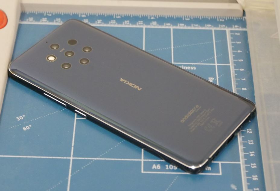 Nokia 9 PureView - все было бы печально, если бы не камеры