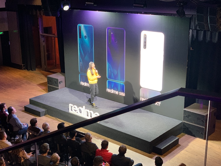 realme официально представил две новые модели в России: realme 5 и realme 5 Pro
