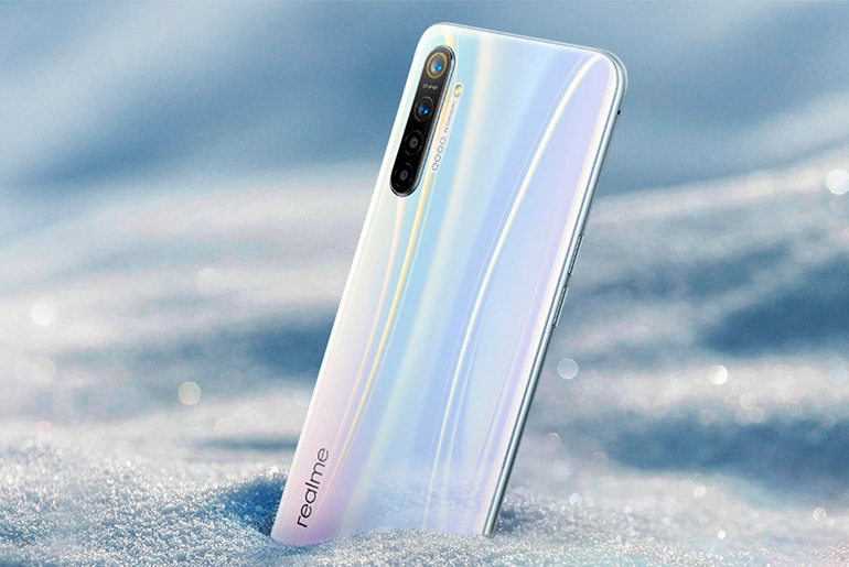 realme XT