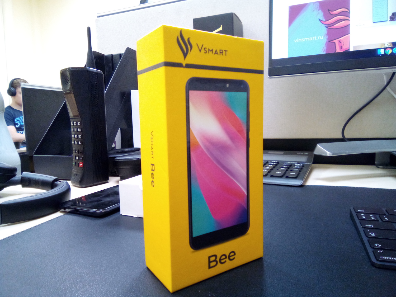Обзор смартфона Vsmart Bee — вьетнамская пчелка