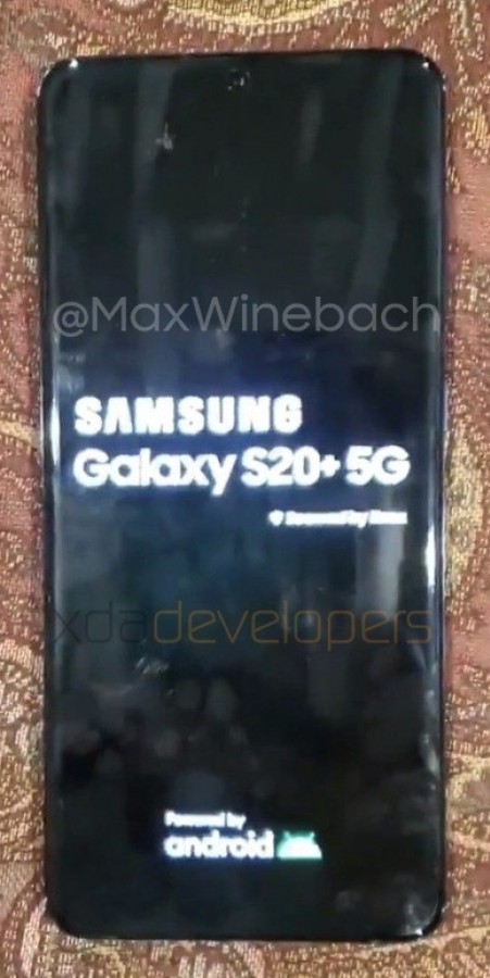 Живые фотографии Samsung Galaxy S20+ утекли в Сеть