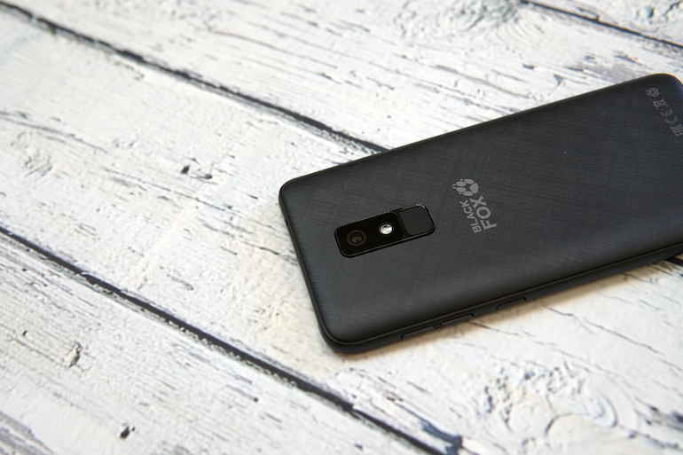 Обзор Black Fox B4 NFC — простой и доступный