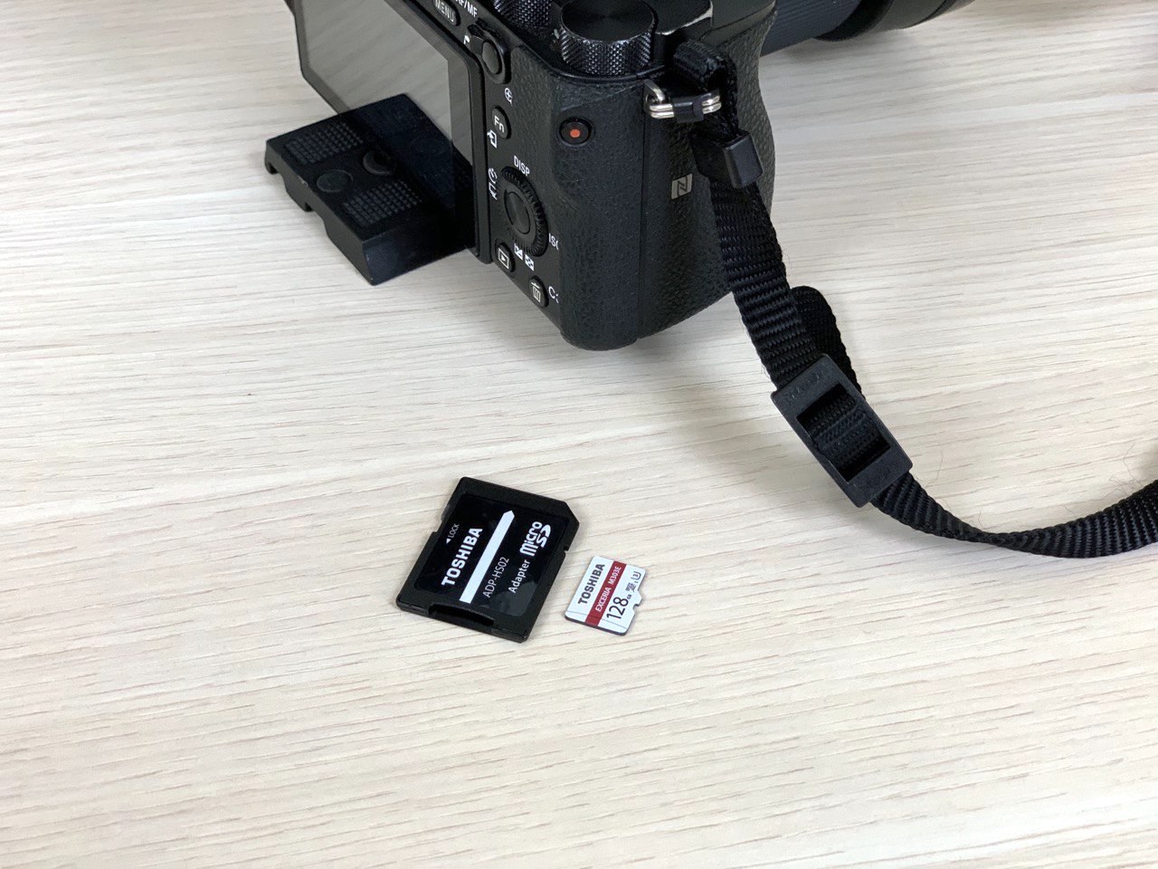 Тест-обзор карты памяти Toshiba Exceria M303E