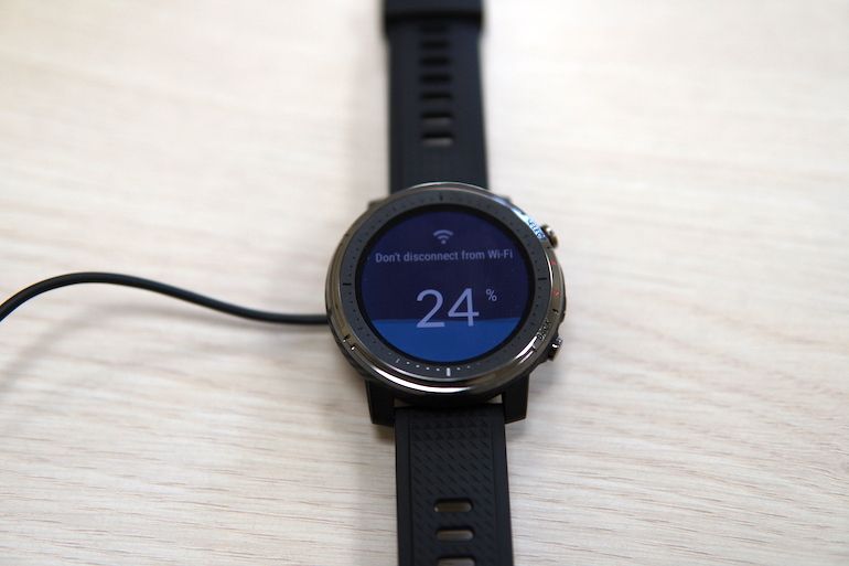 Обзор Amazfit Stratos 3 — умные или спортивные?
