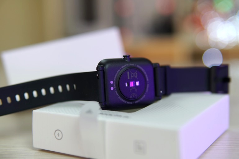 Смарт-часы Amazfit Bip S Lite — бюджет и практичность