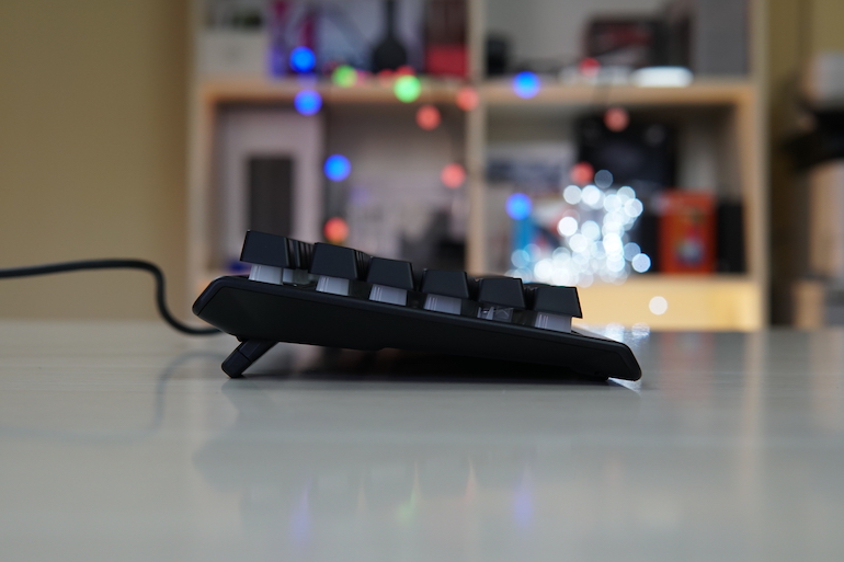 Игровая клавиатура SteelSeries Apex 3 с USB — всё как надо