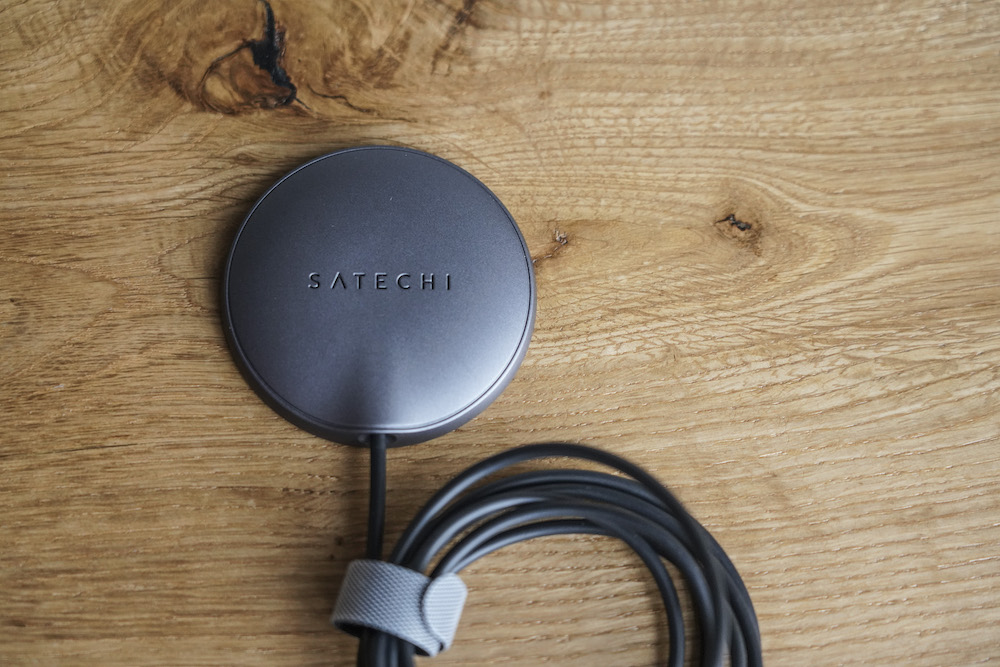 Беспроводное зарядное устройство Satechi USB-C Magnetic Wireless Charging Cable (ST-UCQIMCM)