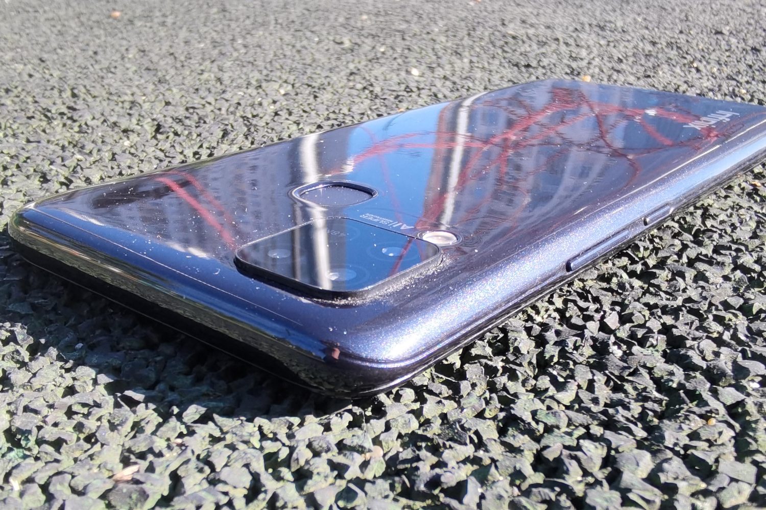 Infinix HOT 10S – хороший бюджетник для гейминга