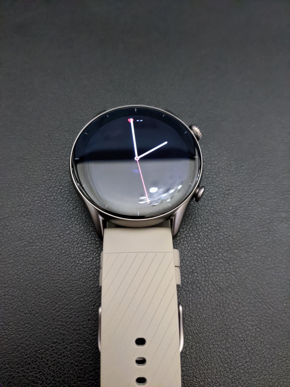 Amazfit GTR 3 - смарт-часы, которые могут все.