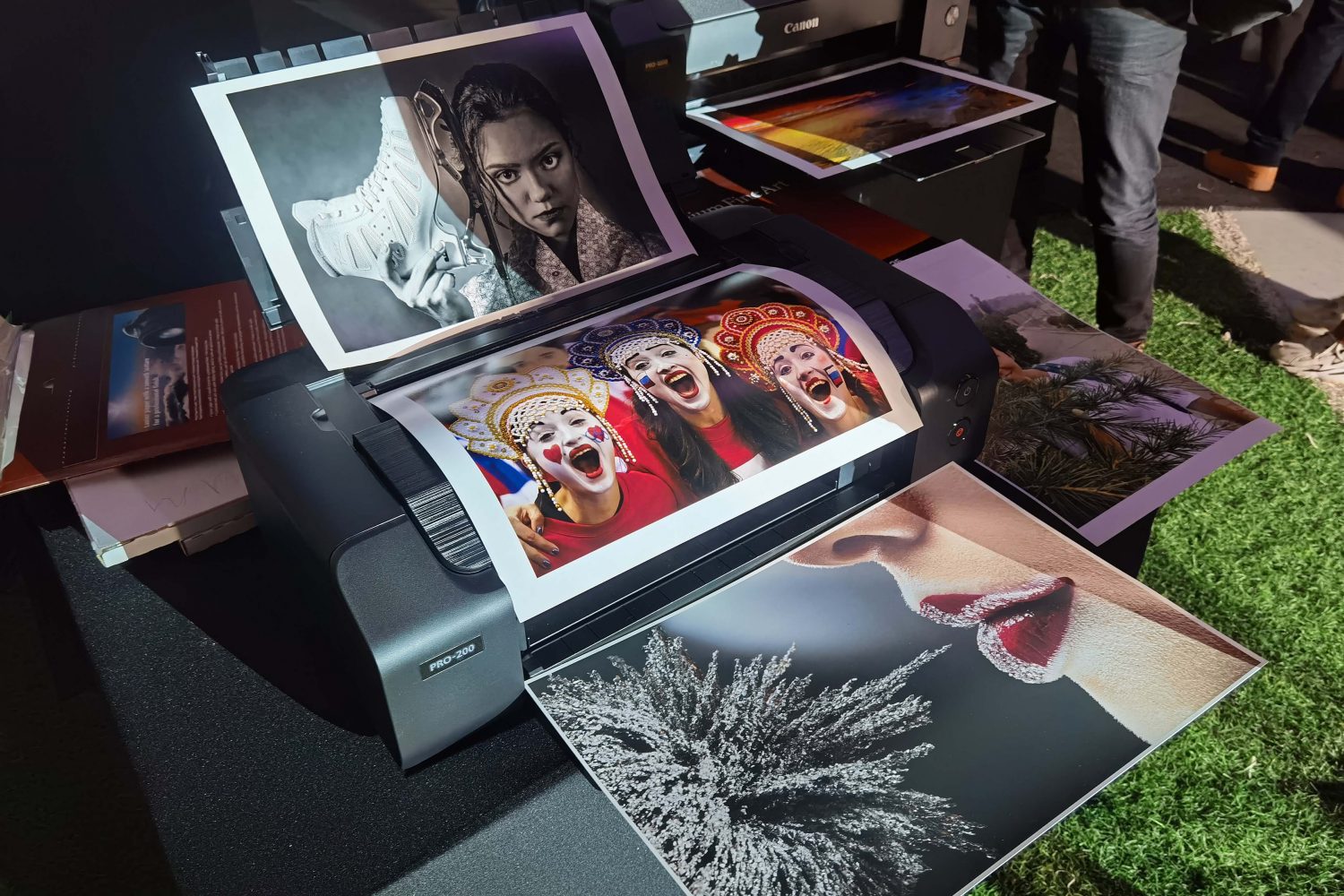 Представлена профессиональная беззеркальная камера Canon EOS R3