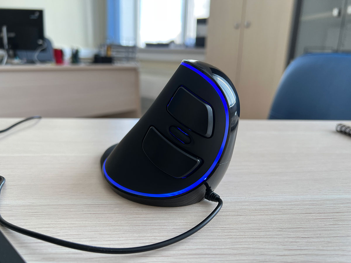 HARPER Gaming GM-V100