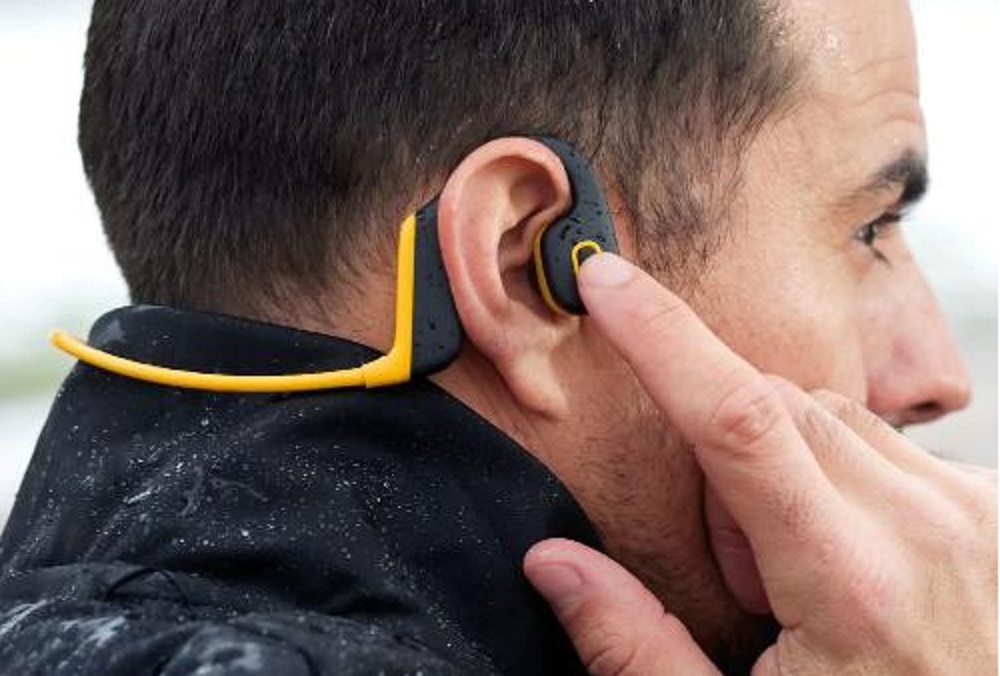 В России стали доступны французские наушники Attitud EarSPORT