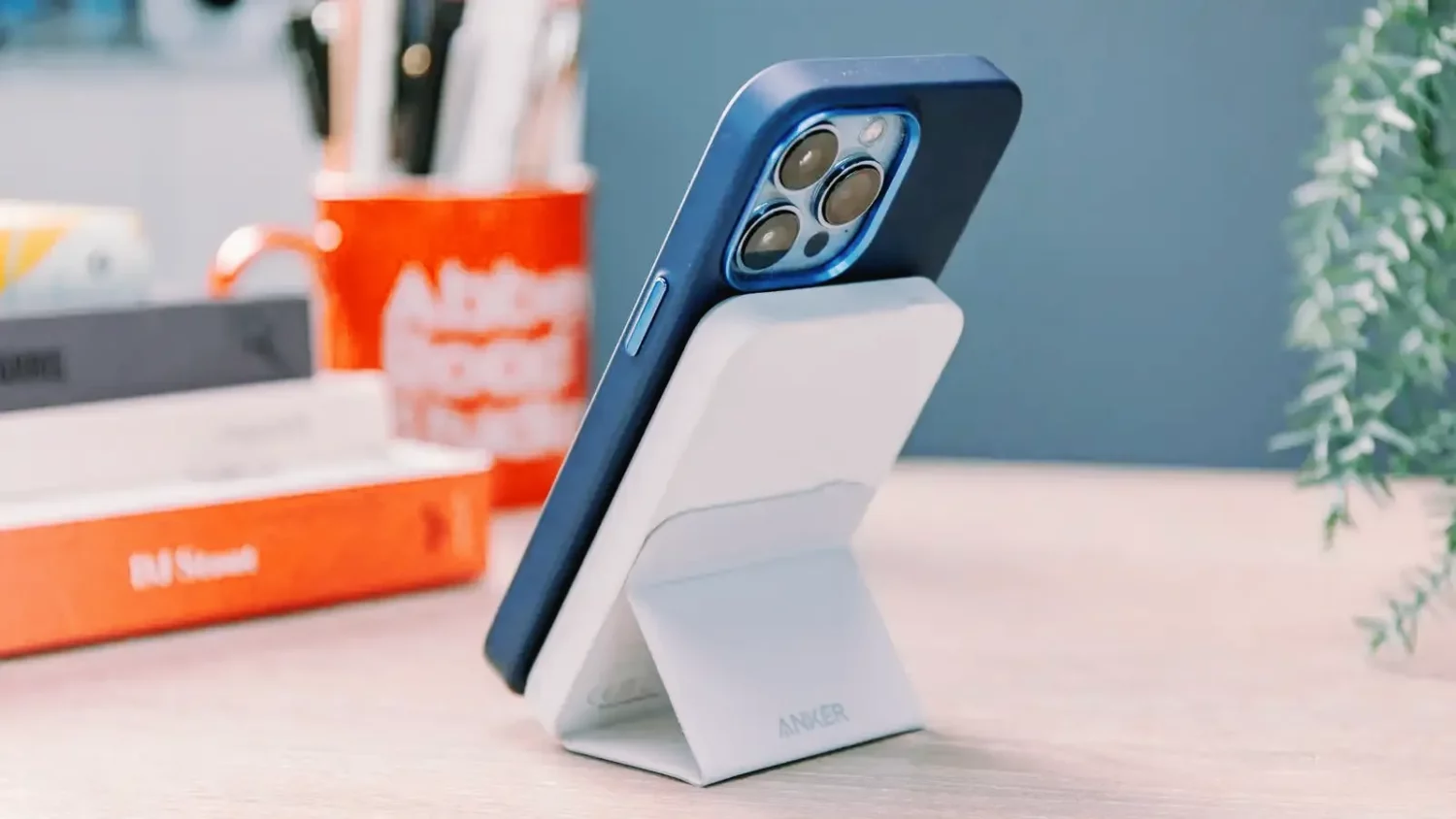 Магнитный аккумулятор Anker 622