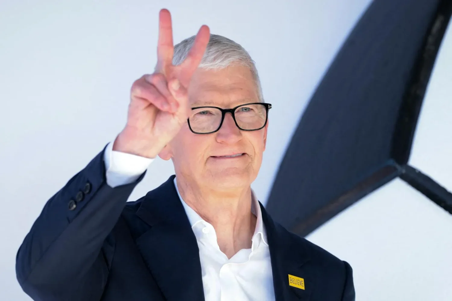 Тим Кук стал председателем совета директоров Apple