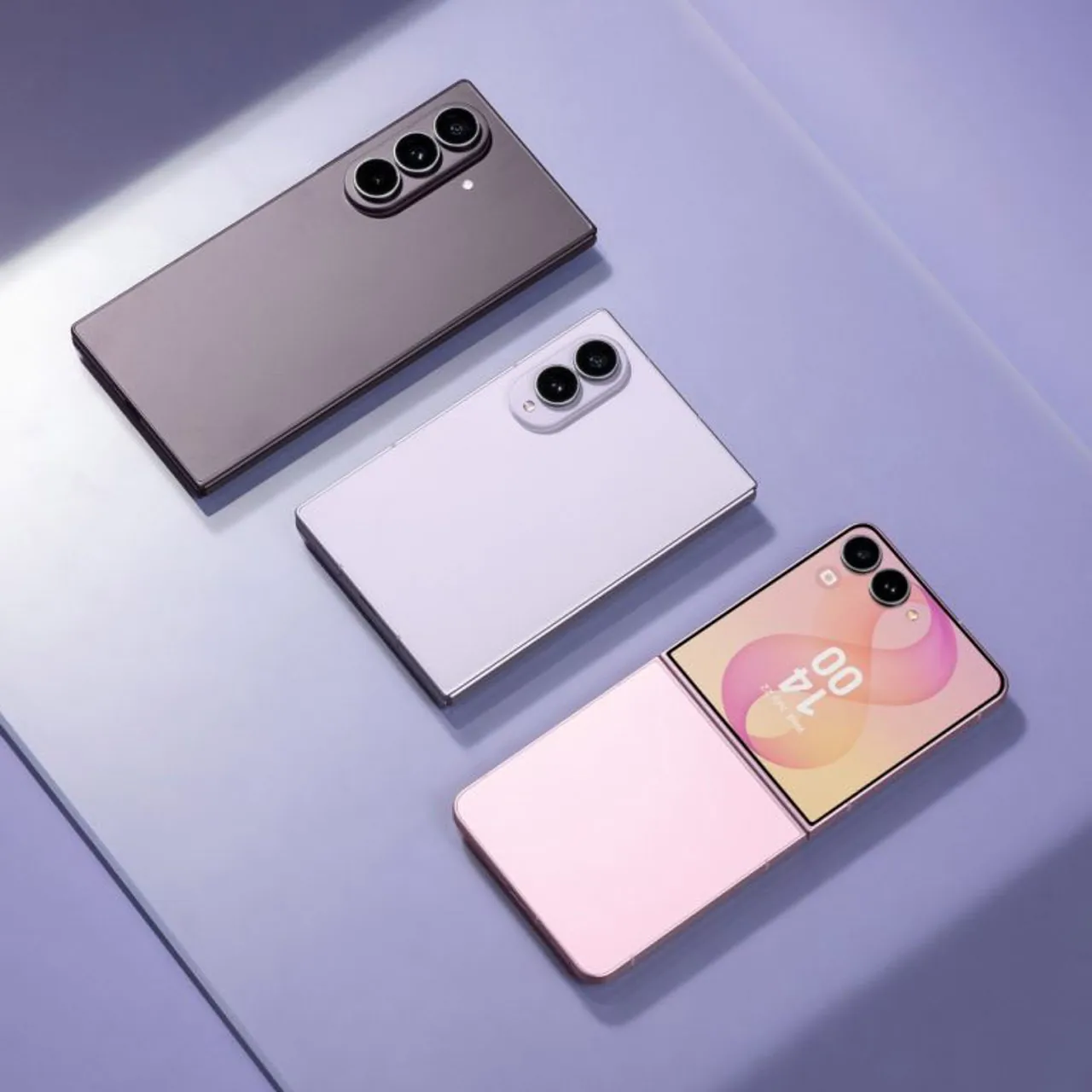 Samsung хвастается ростом продаж новых складных смартфонов
