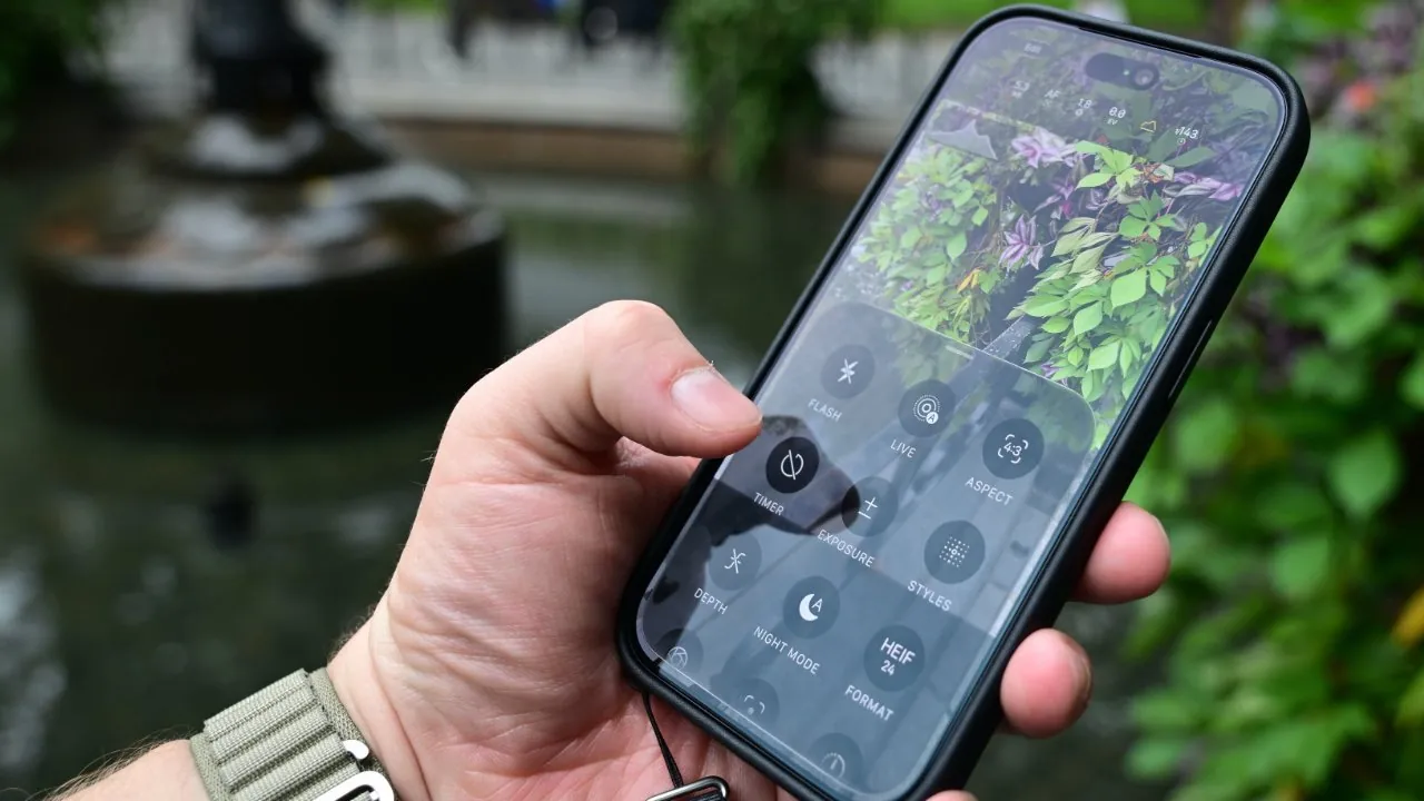Полиция Гонконга требует от Apple устранить лазейку для мошенников