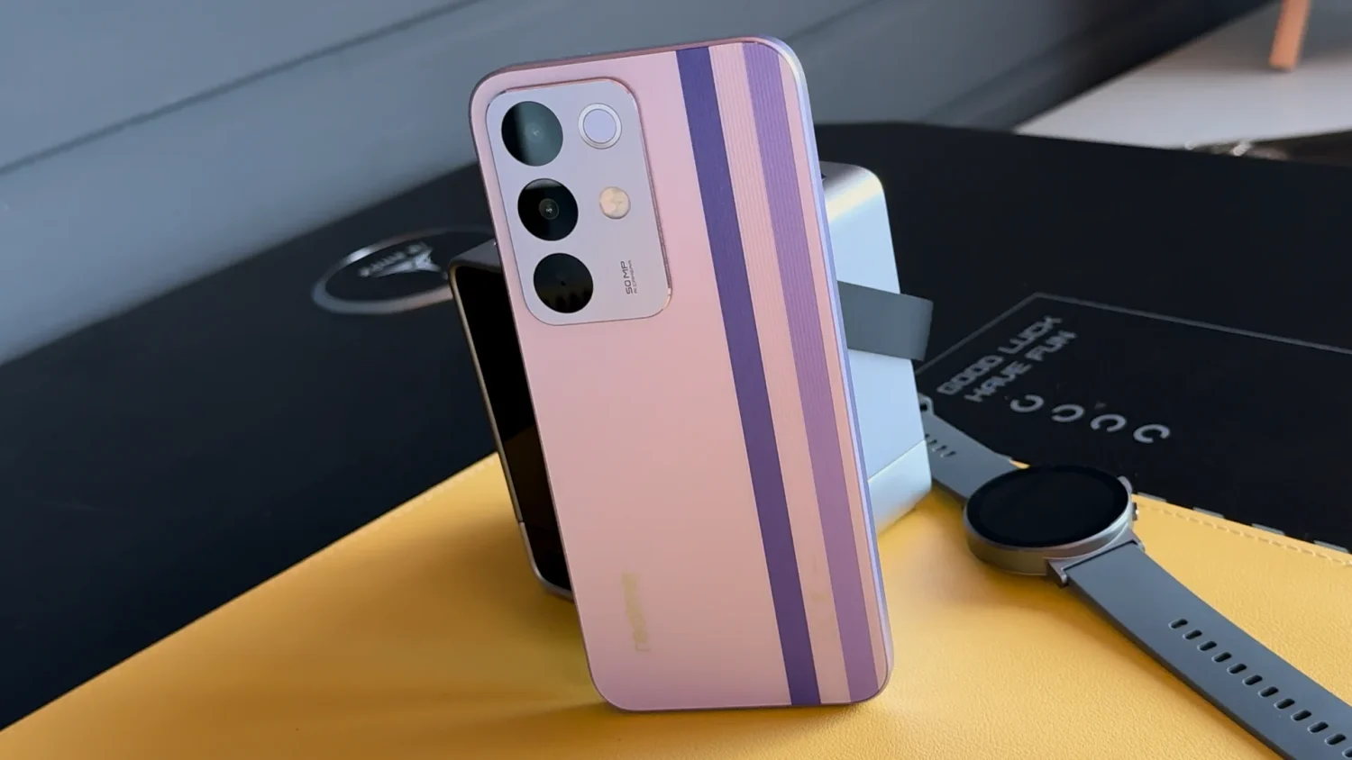 Обзор realme P4