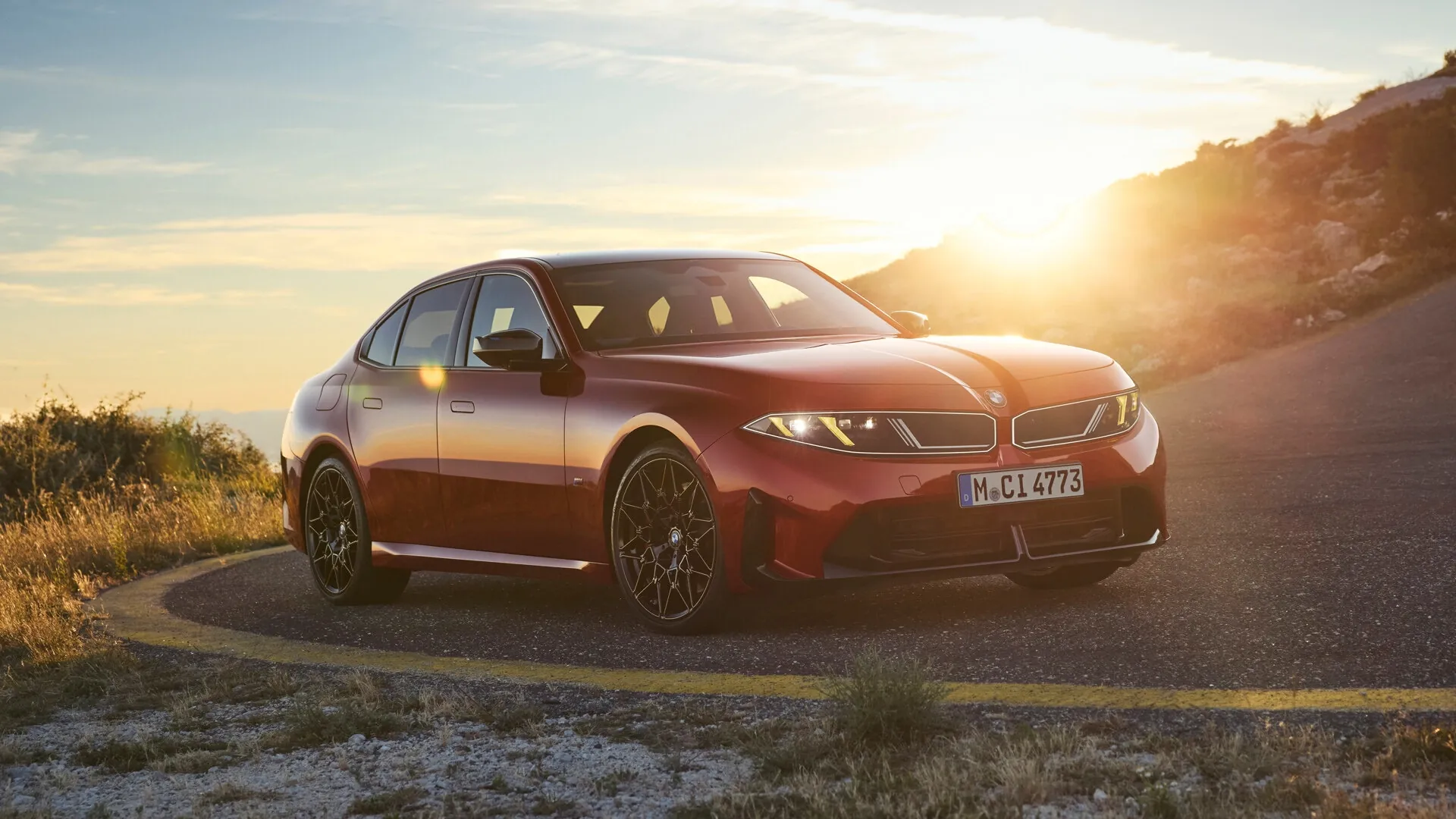 BMW представила восьмое поколение 3-й серии — флагманом стала M350 xDrive с 443 л. с.