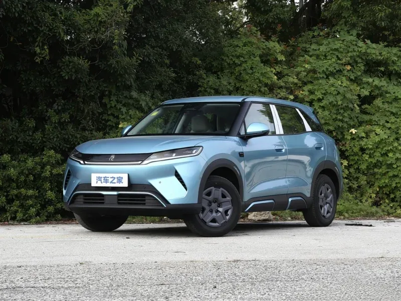 BYD представила Atto 2 с батареей Blade на 51 кВт·ч и ценой от $11 150 (около 938 500 рублей)