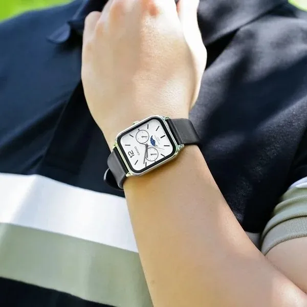 Casio MTP-M305LC-7AV: аналоговые часы с фазой Луны за $135