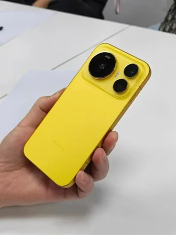 Honor Magic 9 раскрыт шпионскими фото: цвета и характеристики