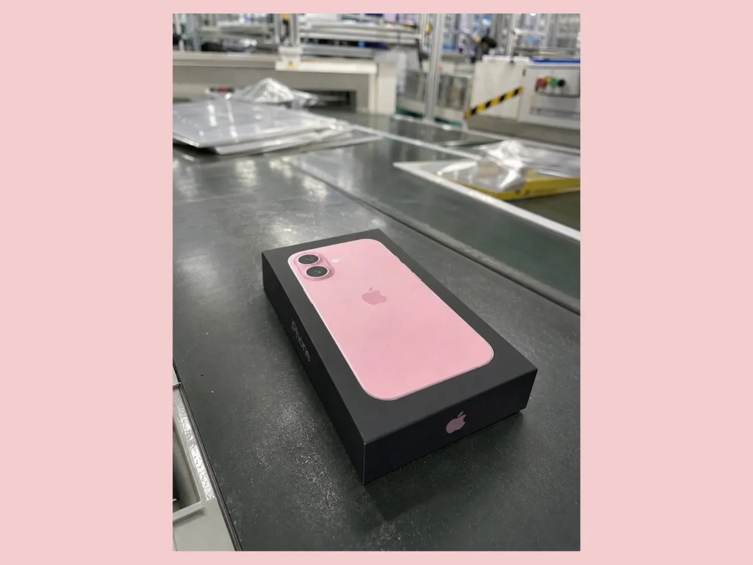 iPhone 18 станет крупнее, а его коробка — чёрной