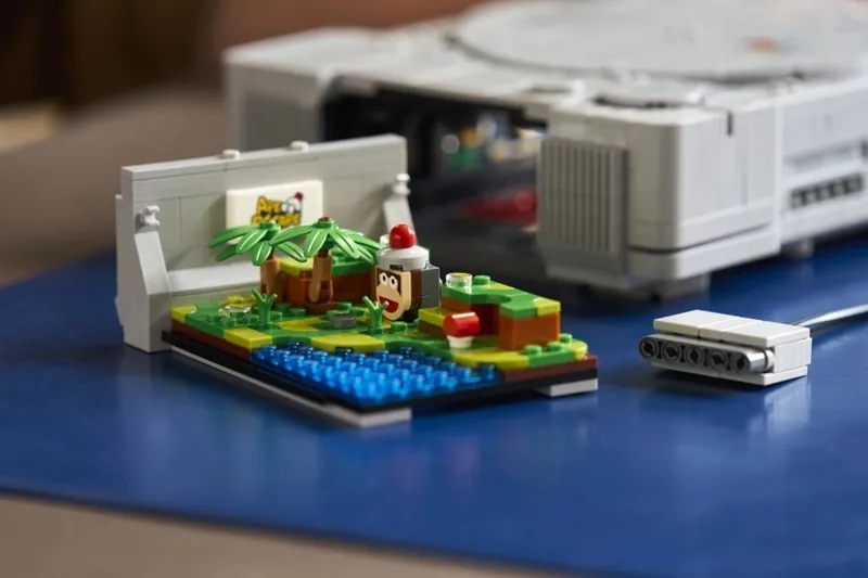 LEGO и Sony выпустили конструктор PS1 в масштабе 1:1