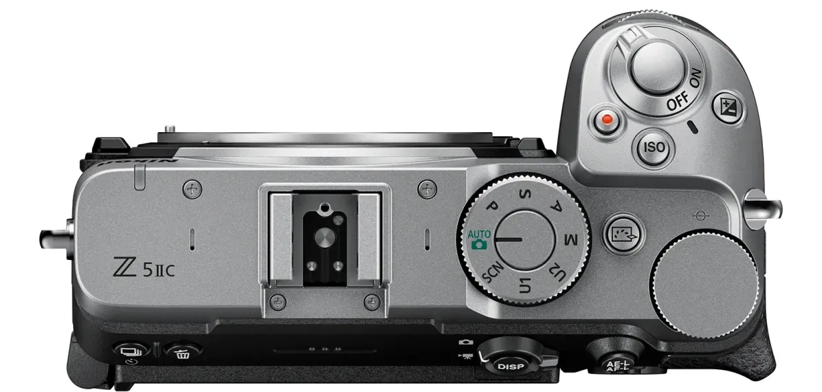 Nikon представила полнокадровую камеру Z5 IIC за около 118 900 рублей