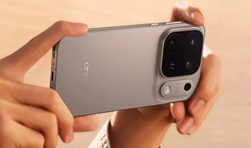 Oppo Find X10 Pro Max дебютировал с тремя камерами на 200 Мп