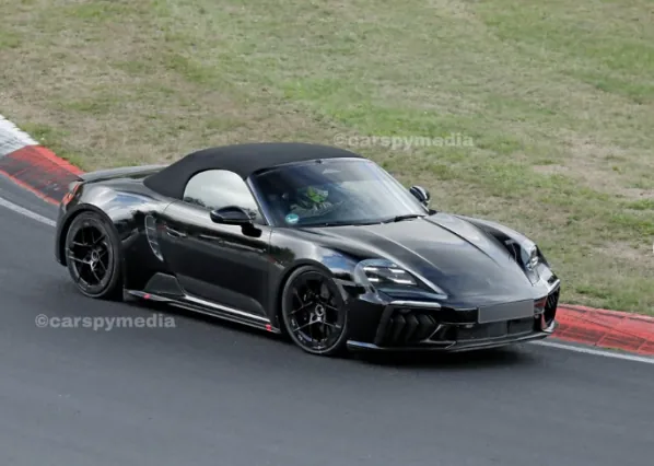 Электрический Porsche 718 Boxster замечен на Нюрбургринге
