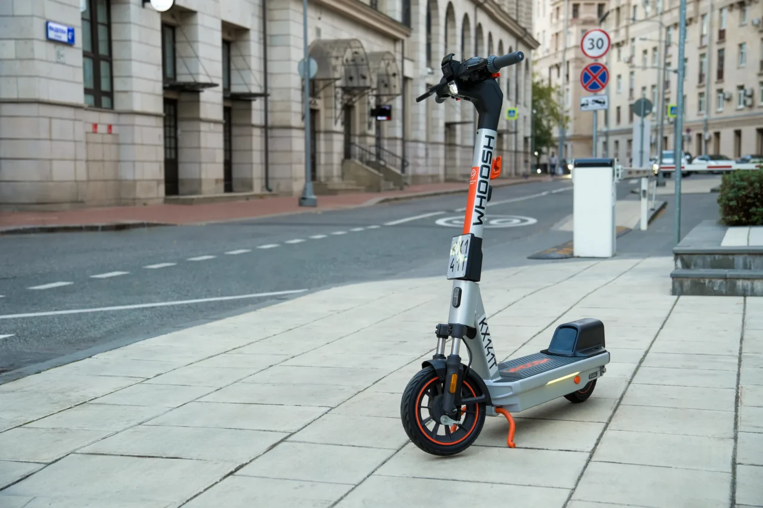 Whoosh и Segway тестируют новый электросамокат с запасом хода 60 км