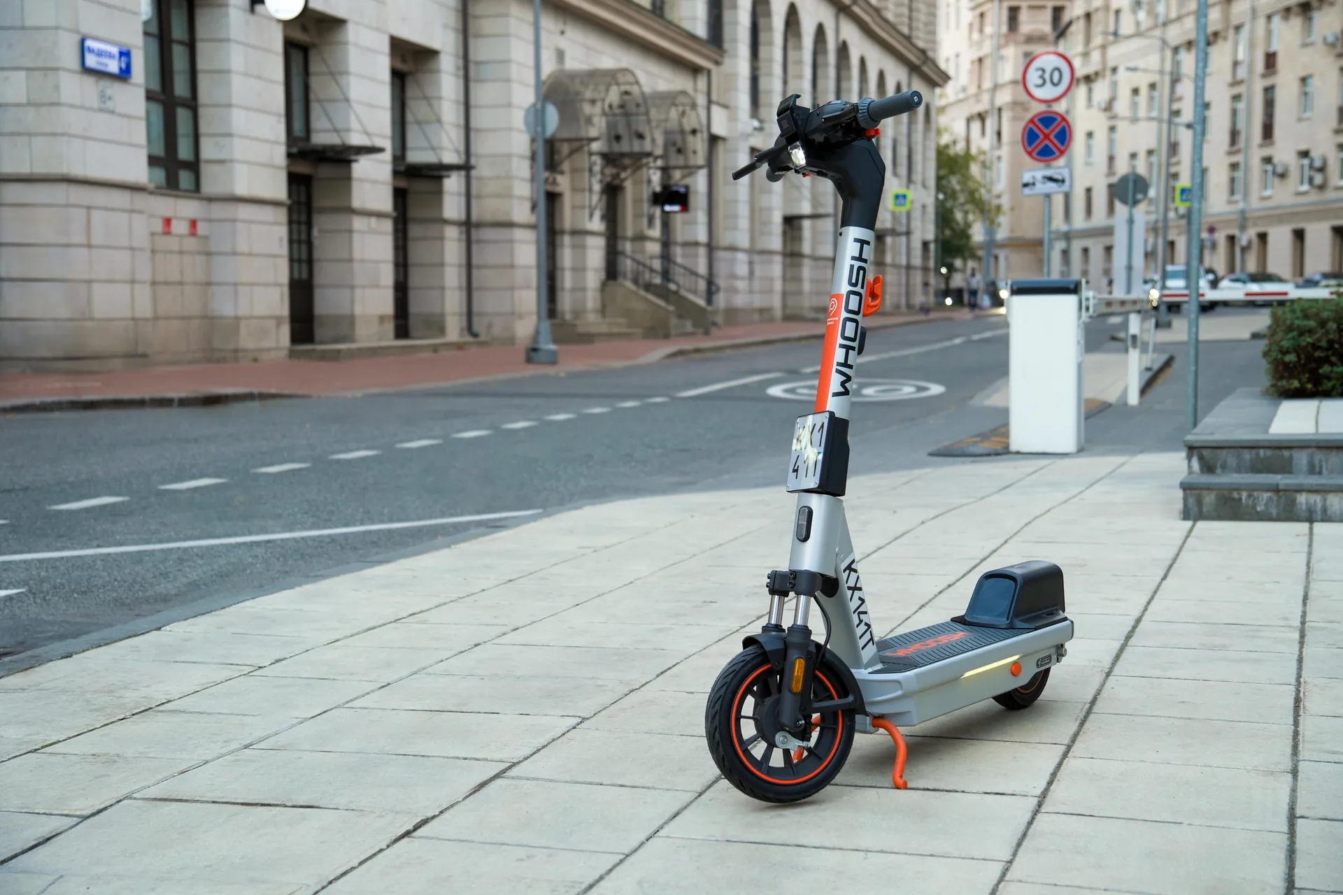 Whoosh и Segway тестируют новый электросамокат с запасом хода 60 км