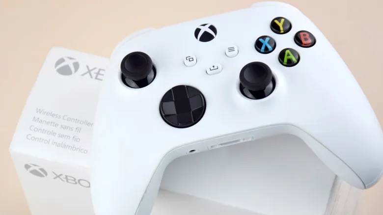 Проводные и беспроводные контроллеры Xbox: плюсы и минусы