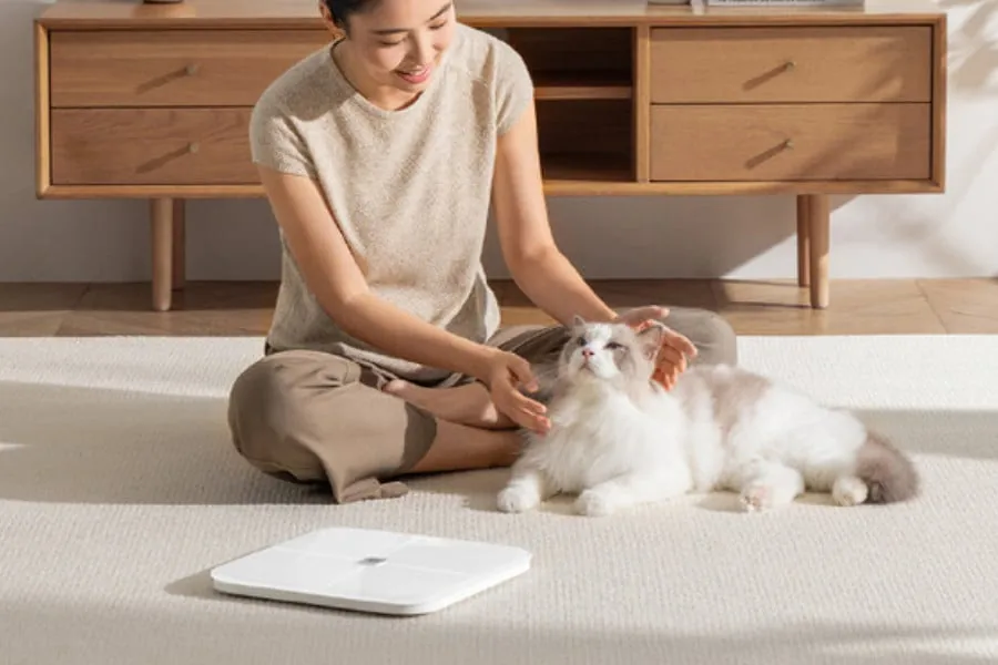 Перезаряжаемые весы Xiaomi Mijia Body Fat Scale 4 Pro стартуют по цене $18 (около 1 500 рублей)