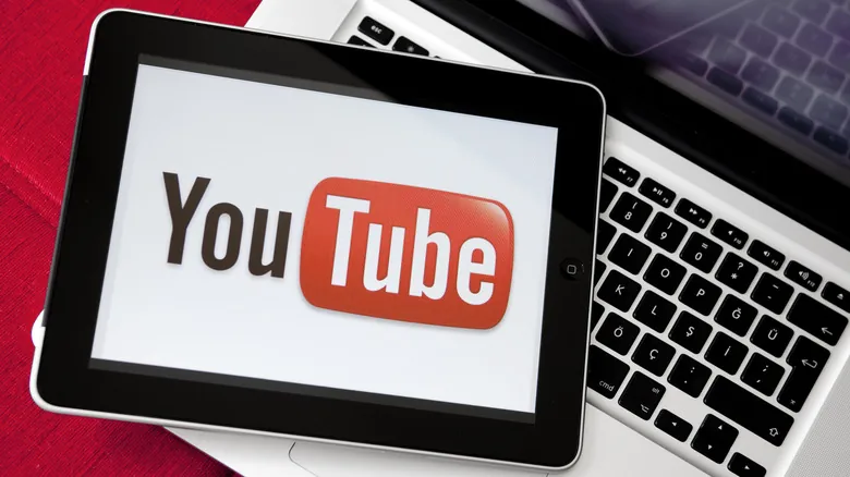 YouTube разрешает скачивание видео только через Premium