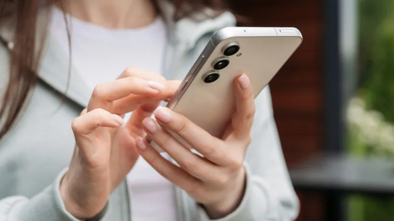Функция Auto Blocker в Samsung Galaxy: как она работает