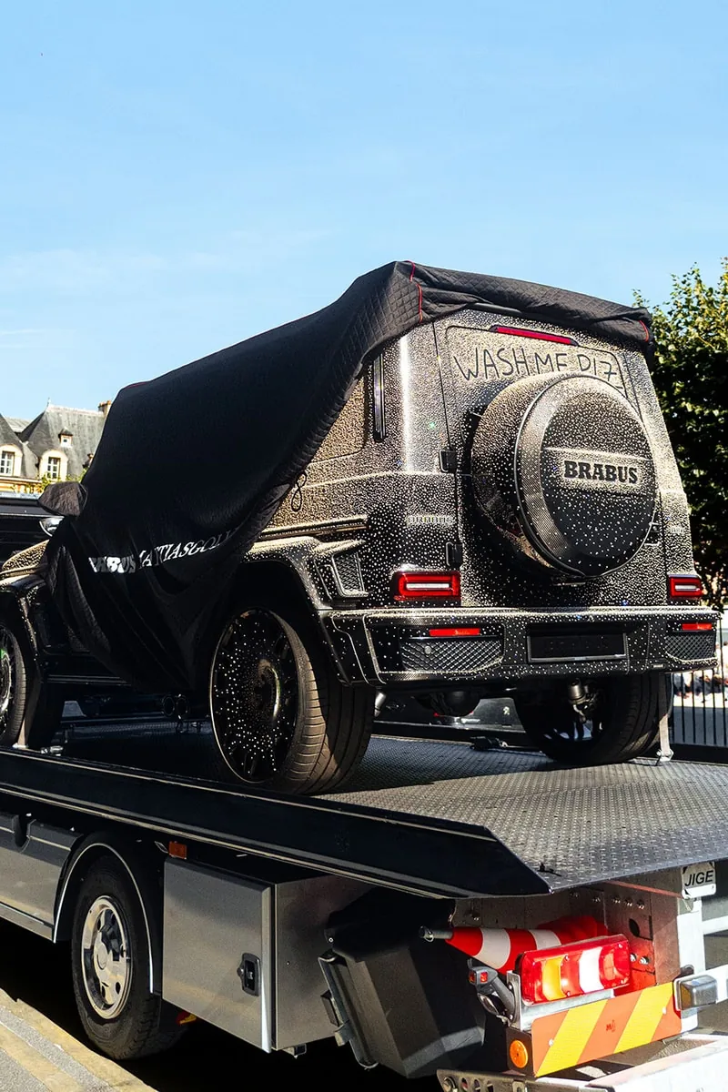 Иллюстрация к материалу «BRABUS и MATTIASGOLLIN показали тизер совместного проекта G800 на Неделе моды в Париже». Фото: Hypebeast.
