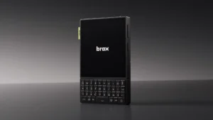 Brax анонсировала компактный QWERTY-смартфон Wink на Dimensity 7500