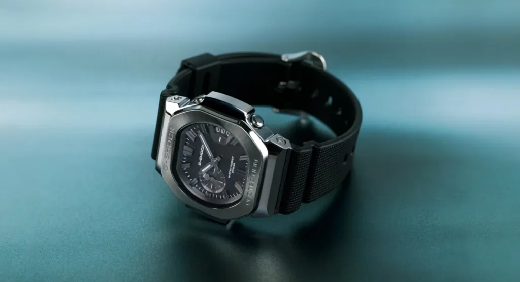 Иллюстрация к материалу «Casio выпустила аналоговые часы G-Shock 2500 в Индии». Фото: Gizmochina.