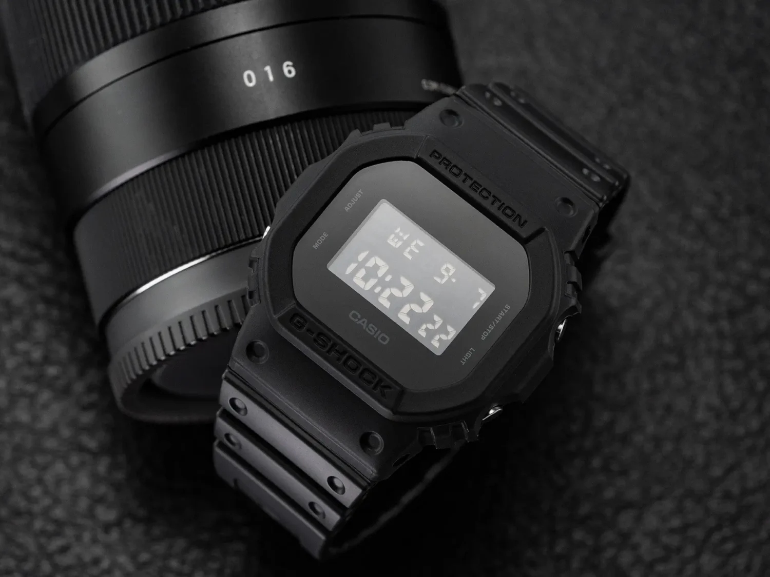 Casio G-SHOCK DW-5600