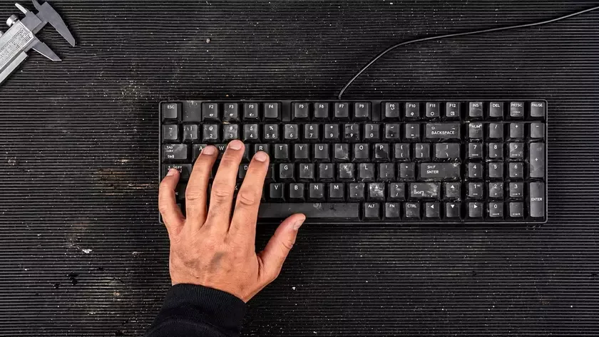 Cherry выпустила защищённую клавиатуру K37ID для производства