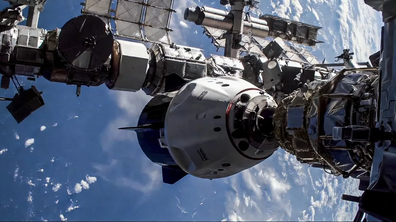 Crew Dragon с Федяевым вернется с МКС 8 октября