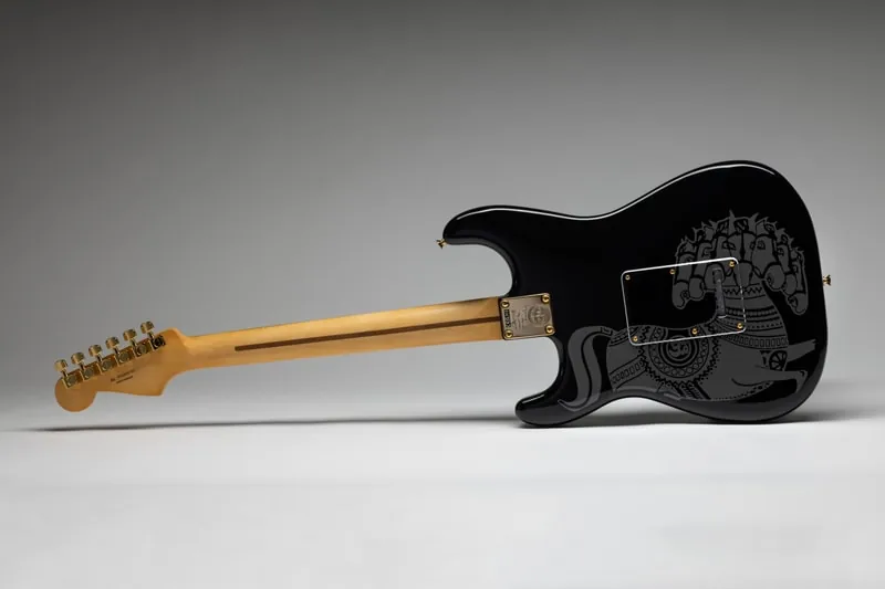 Иллюстрация к материалу «Fender и Dark Horse Records представили гитары Stratocaster». Фото: Hypebeast.