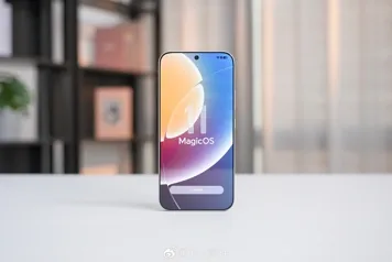 Новые устройства Honor серии WIN показали на живых фото