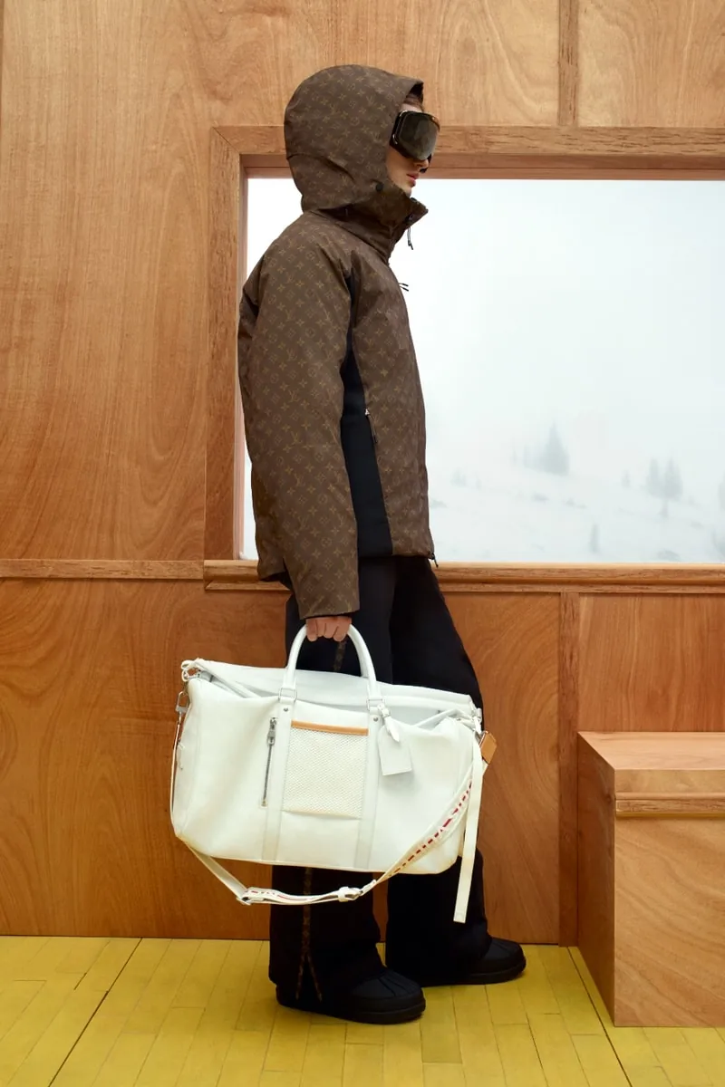 Иллюстрация к материалу «Louis Vuitton представил горнолыжную коллекцию 2027 года». Фото: Hypebeast.
