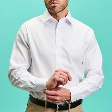 Иллюстрация к материалу «Свитера для мужчин: выбор редакции Men's Health». Фото: Menshealth.com.