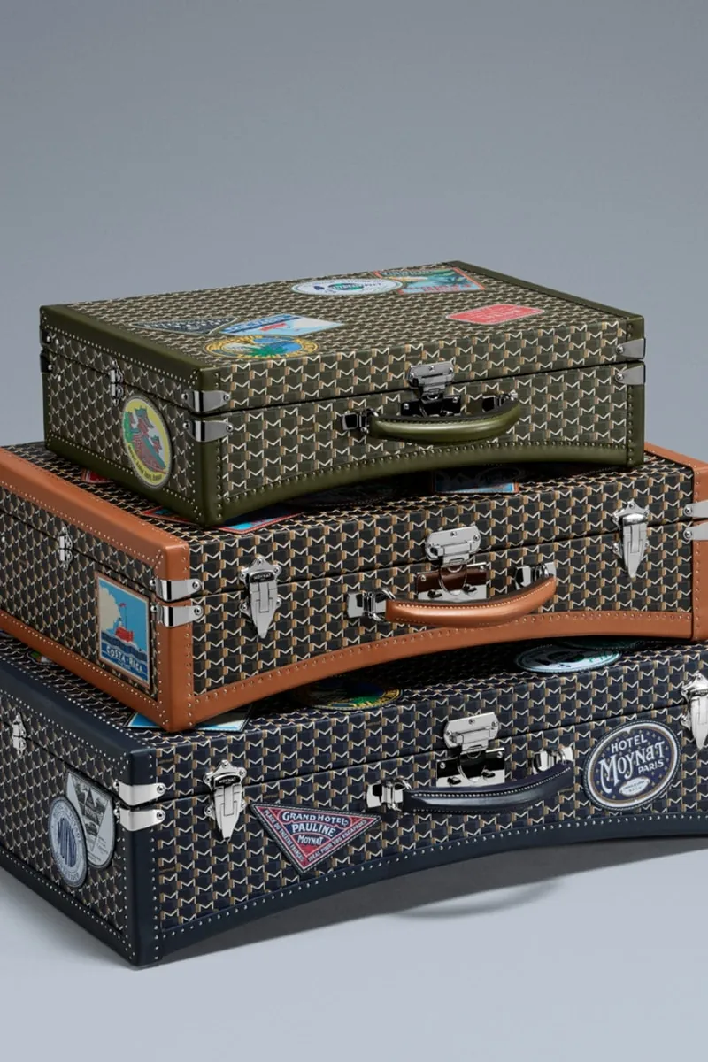 Иллюстрация к материалу «Moynat выпустил коллекцию Hotel Moynat со стилистами Bad Bunny». Фото: Hypebeast.