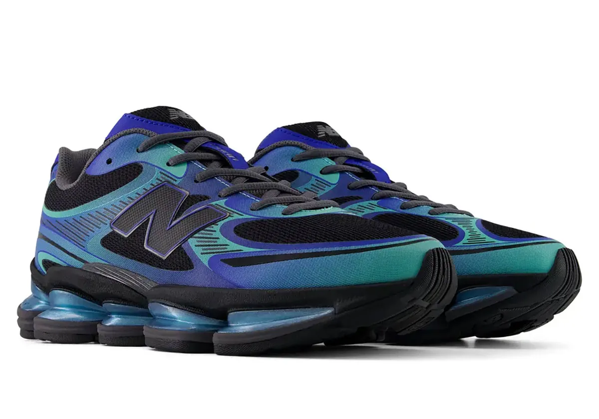 Кроссовки New Balance 2000 вошли в новый набор Metallic Pack