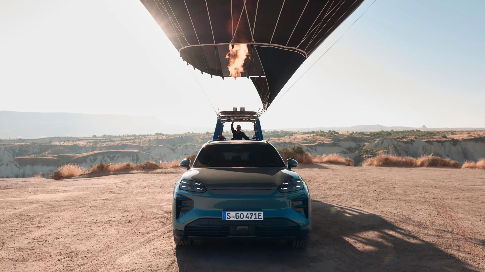 Porsche показала электрокроссовер Cayenne с мощностью 1 156 л.с.